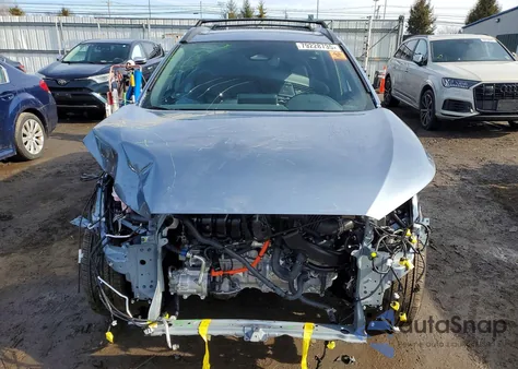 2025 Toyota Corolla Cross Hybrid Xse z USA, uszkodzony, nr VIN 7MUFBABG9SV088489